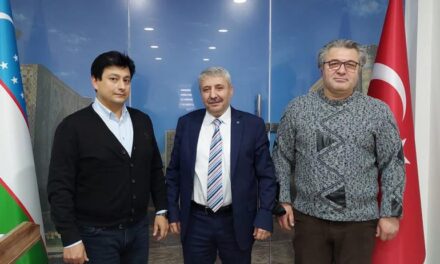 Özbekistan İstanbul Başkonsolusu Sn. Amirsaid Agzamhodcaev Beyi makamında Ziyarette bulunarak, dost ve kardeş ülkemiz Ata yurdumuz Özbekistanla Türkiye arasındaki Ticaretin artırılmasına yönelik istişarelerde bulunduk.