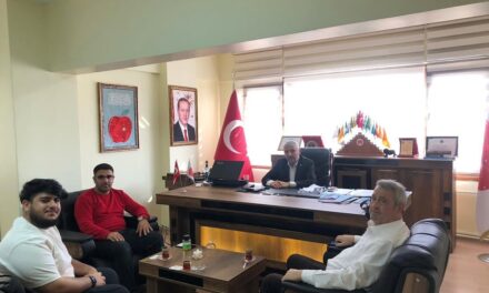 Başta Etiyopya olmak üzere Afrika ülkelerine ihracat yapan Global Trading şirketinden Fırat Çiftçi Genel Başkanımız Ahmet Ortatepe’yi ziyarette bulunarak fikir alışverişinde bulundular.